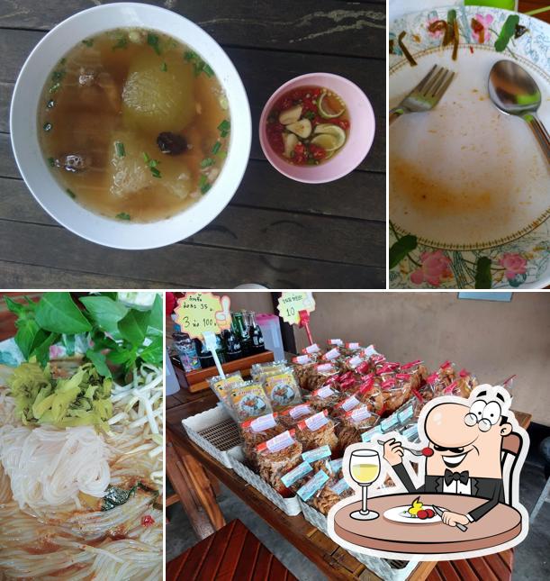 ขนมจีนเจ๊น้อย