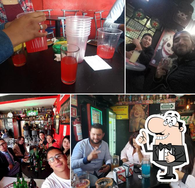 Hugo's Bar