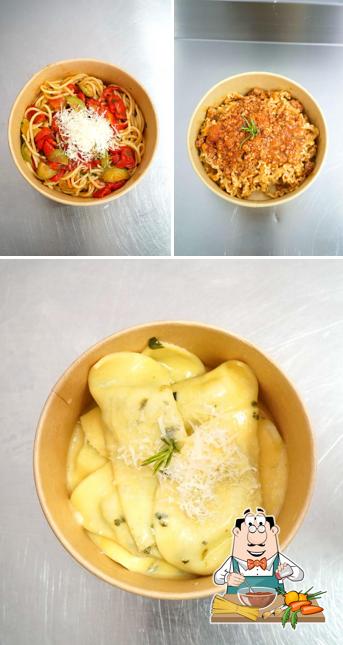 MANI IN PASTA