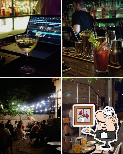 Забронируйте столик в "Pink Horse"