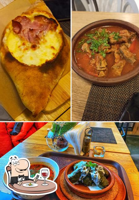 Еда в "Тбилисоба Грузинский Вкус"