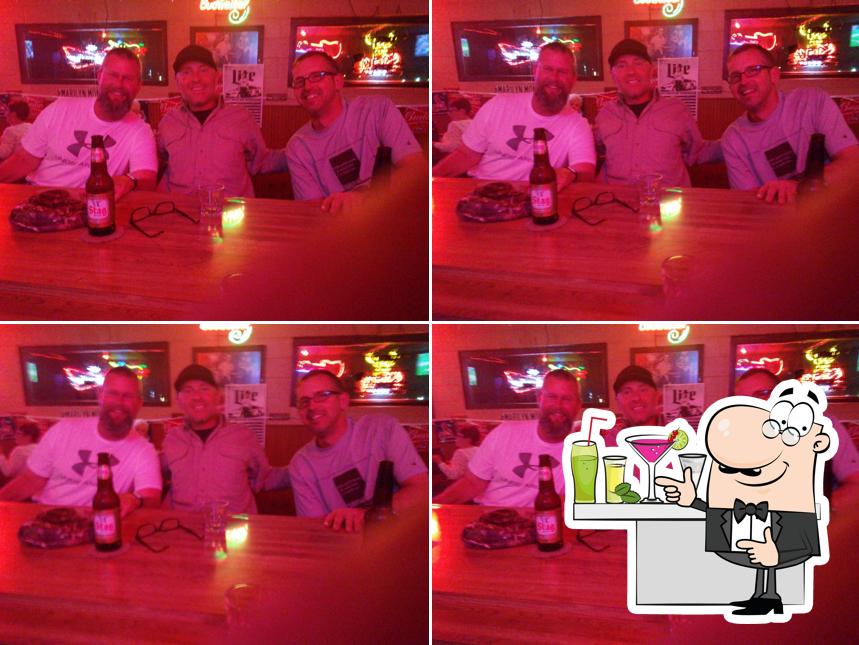 Louie's Bar and Beer Garden