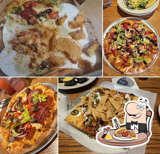 Old Chicago Pizza + Taproom