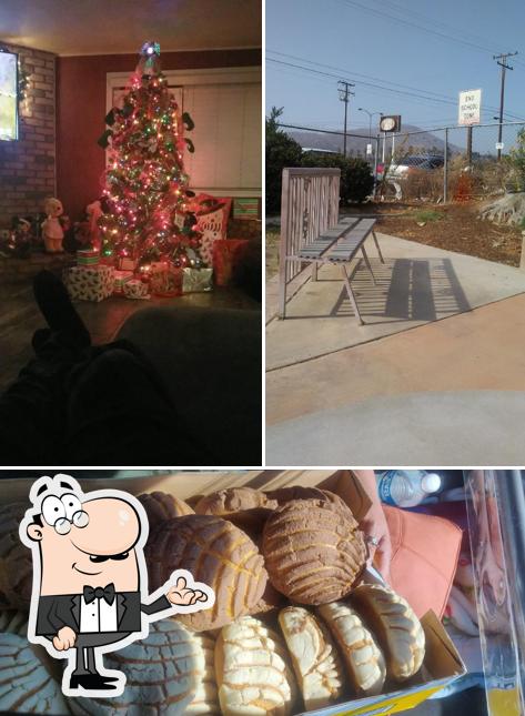 Sanchez Bakery