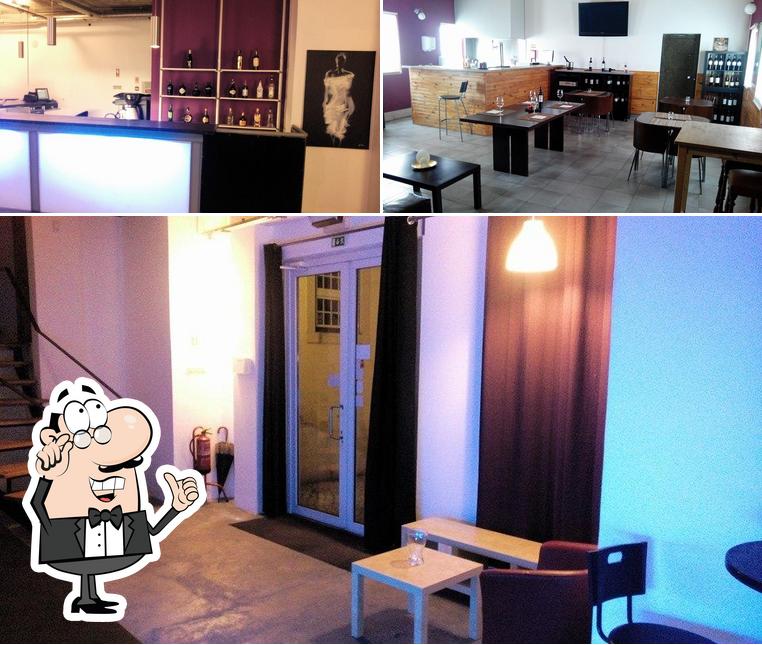 Duplex wine & tapas bar Almada