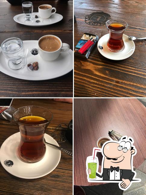 LION CAFE BAR