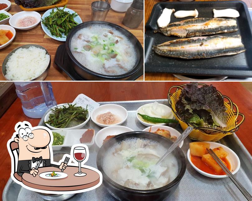 Bangudong pork soup