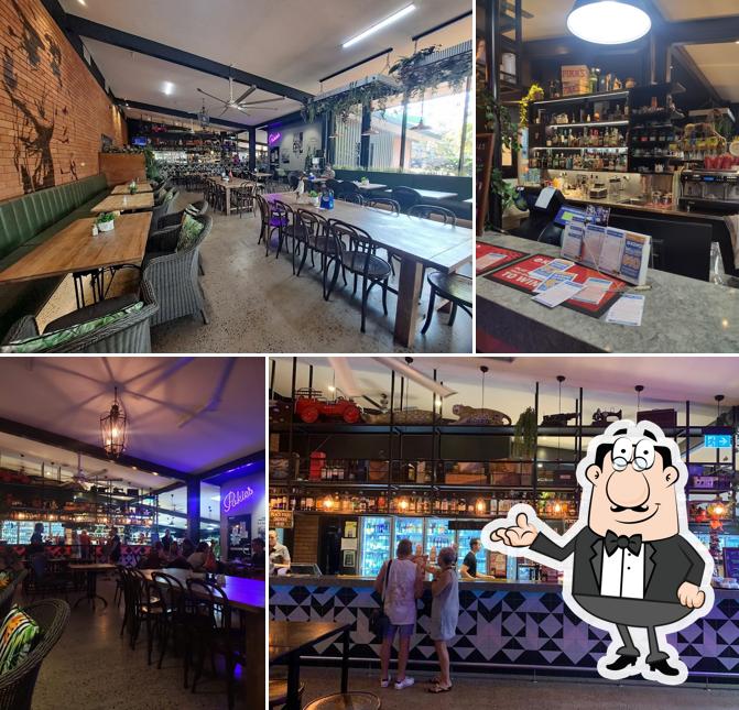 Lil'Ripper Cafe, Bar & Bistro