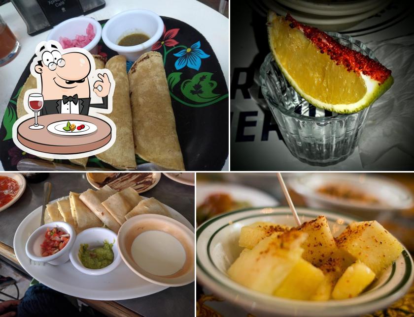 La Negrita Cantina