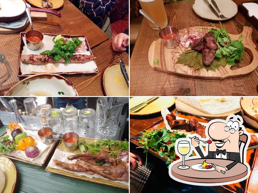 Еда в "Грузинском ресторане Супра"