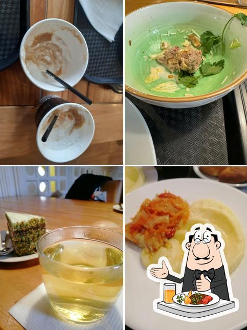 Блюда в "Кафе Избушка"