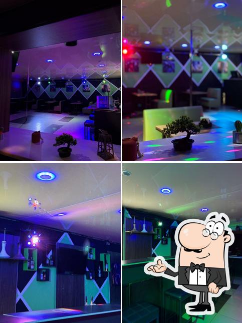 Aura Bar