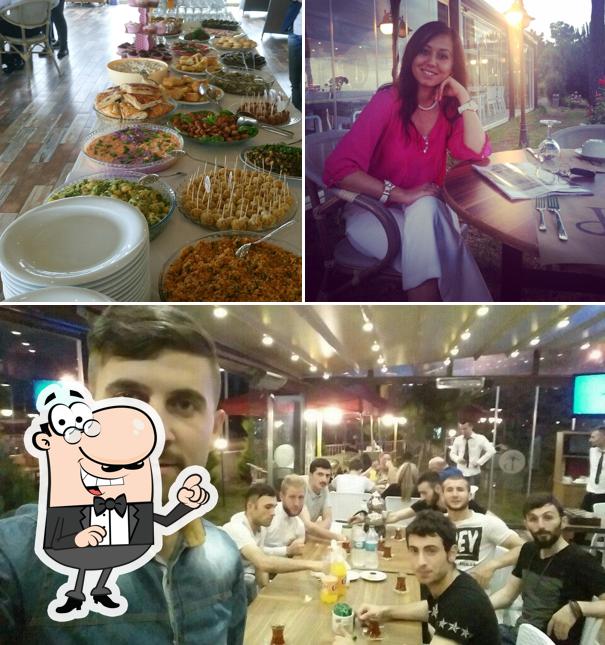 Mimoza Cafe
