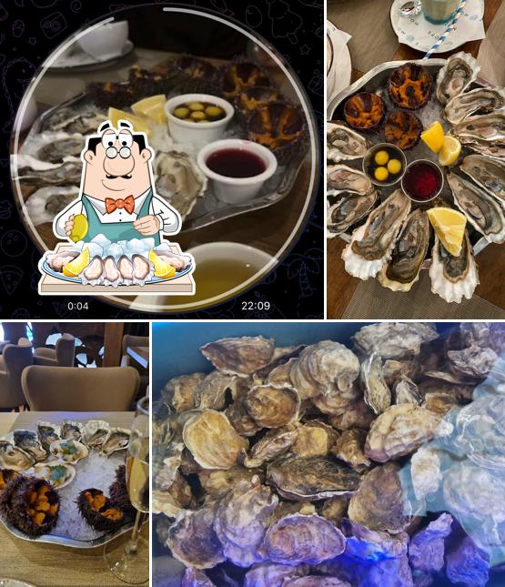 Устрицы в "Море Море"