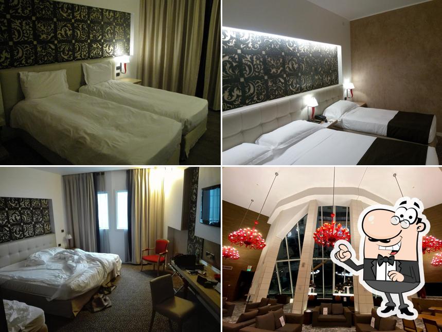 Antony Palace Hotel