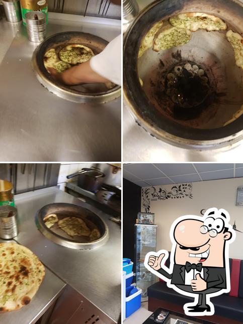 Al-Madina Tandoori