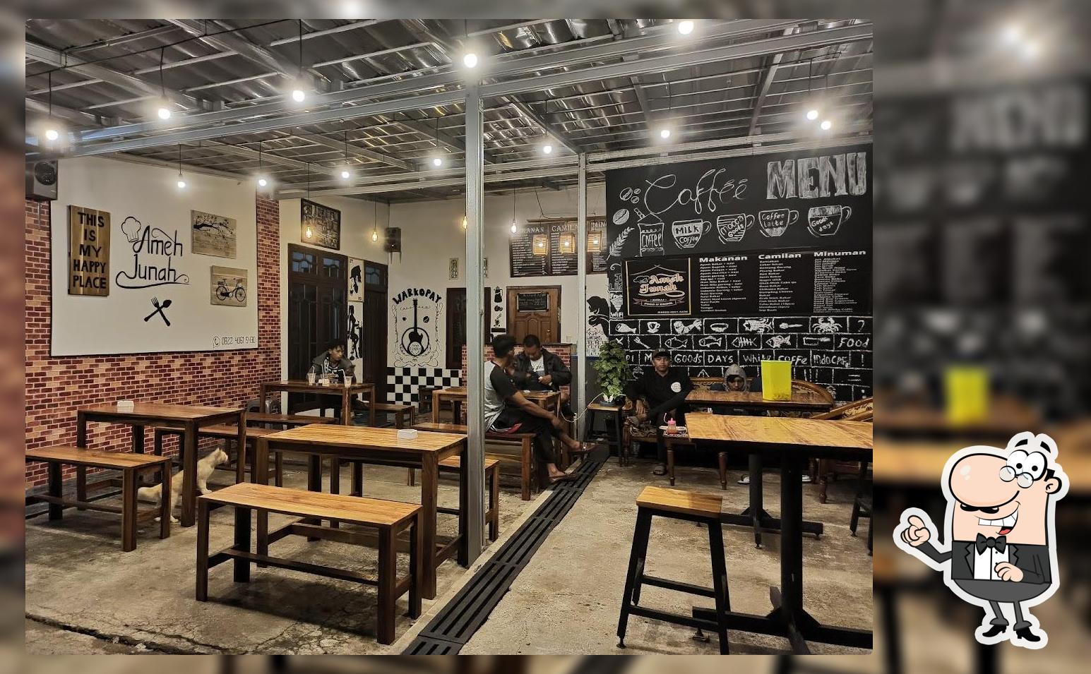 Kedai Ameh Junah