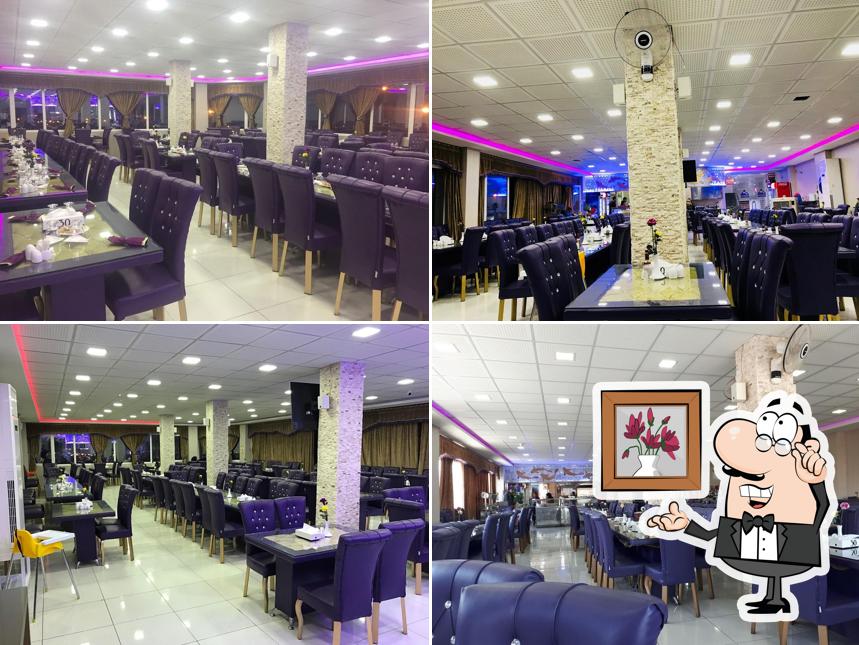 Ghodsi Restaurant