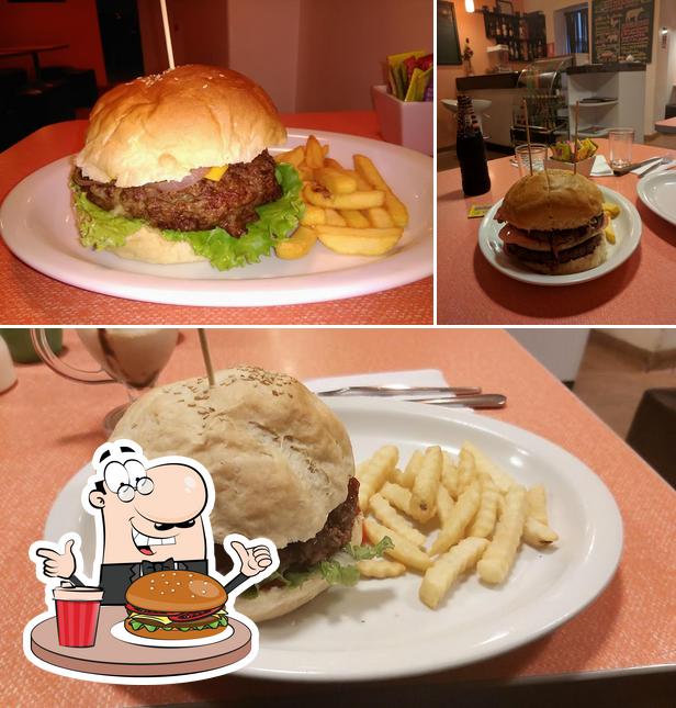Arenas Burger Bar