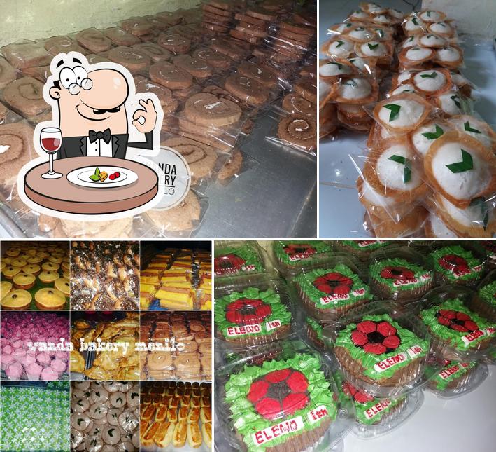 Wanda Cake's