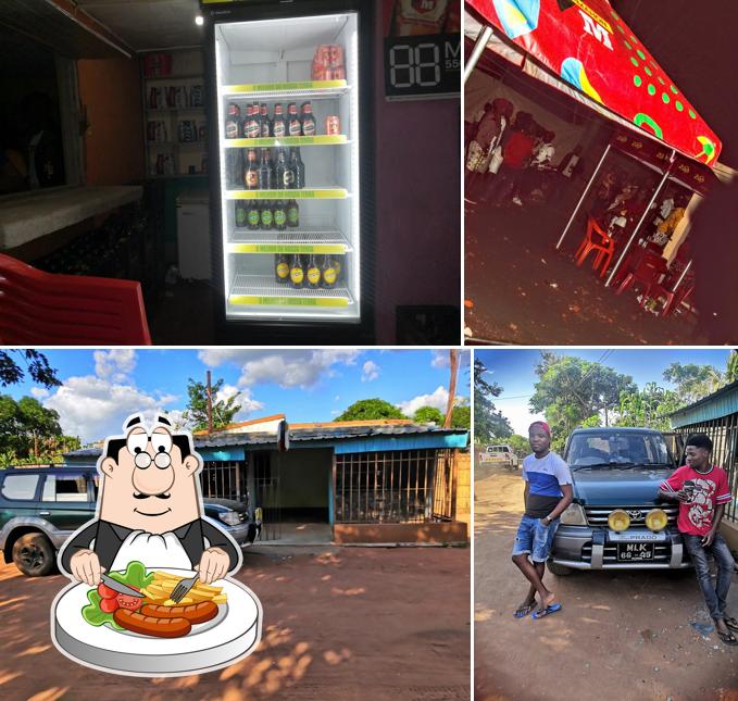 Chicanga's Bar
