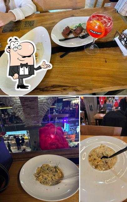 Внутреннее оформление и столики - все это можно увидеть на этом изображении из The Truffle