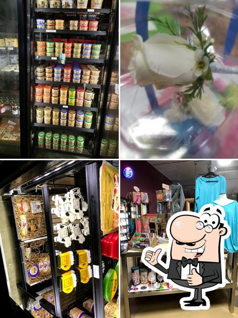 Blossoms & Cheese Store