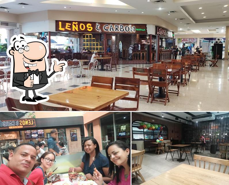 Leños & Carbón