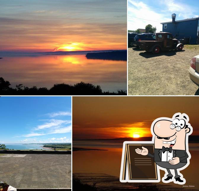Sunset Pub