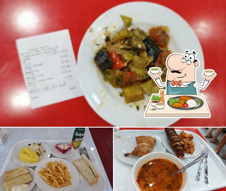 Еда в "Столовой Маме Миа"