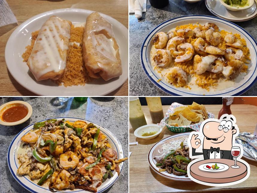 El Rincon Azteca Mexican Restaurant
