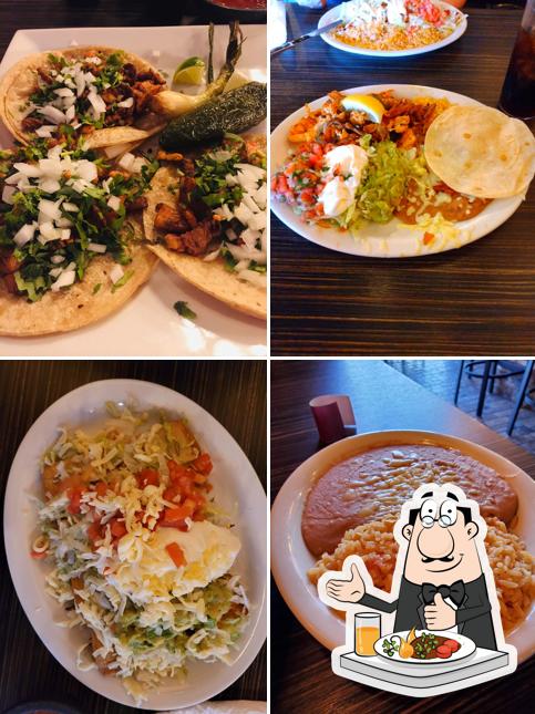 El Molcajete Mexican Grill