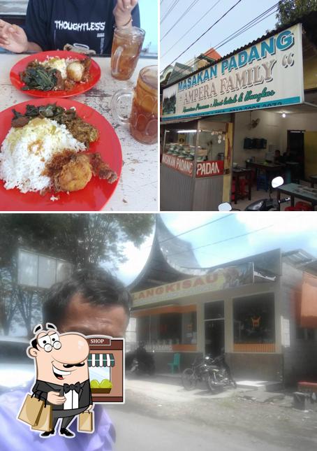 Masakan Padang Ampera Family