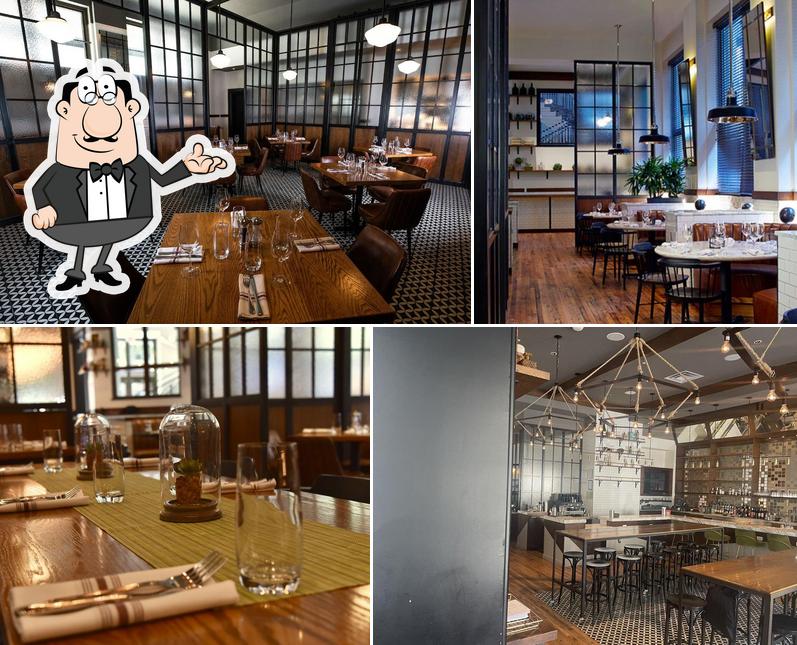 Rowdy Tiger Whiskey Bar & Kitchen