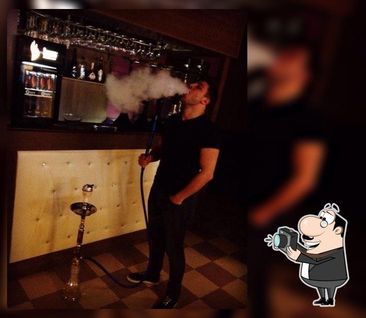 SmoKING_Lounge_Bar