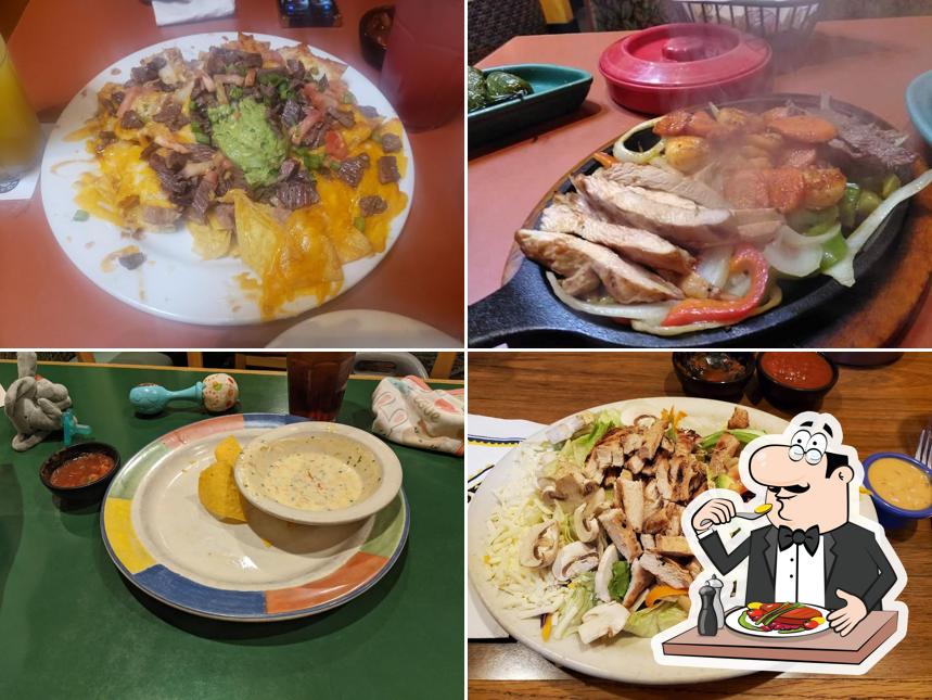 Casa Ramos. Azteca Mexican Restaurant