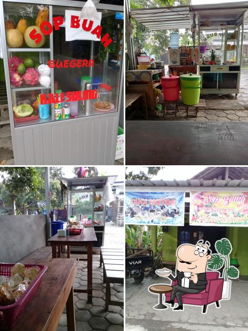 Sop Buah Dan Cuci Motor Kalisuling