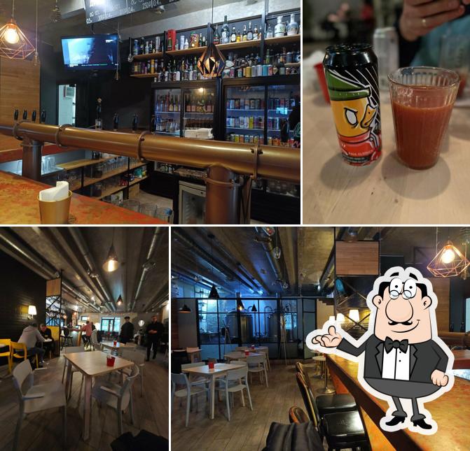 Посмотрите на внутренний интерьер "Паба 68 Пауза"