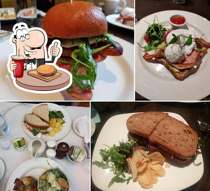 Roly's Bistro & Roly's Heated Terrace Restaurant, Cocktail & Wine Bar