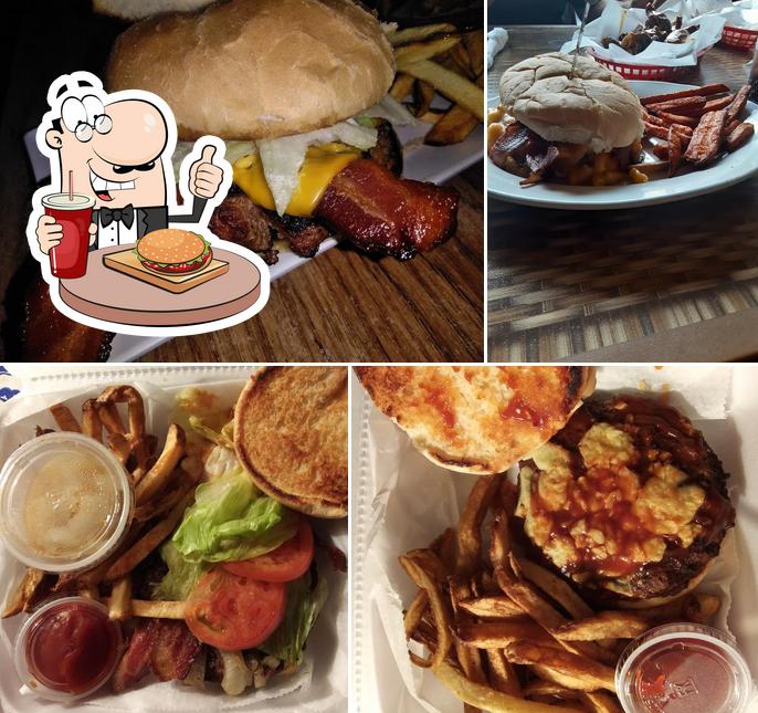 Crickets Bar and Grill