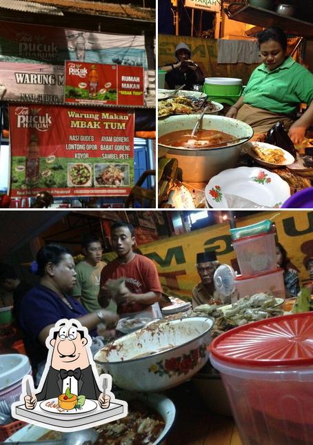 Warung Makan Mbak Tum - Gudeg Koyor