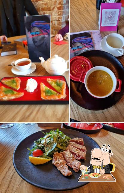 Блюда в "Место Притяжения"