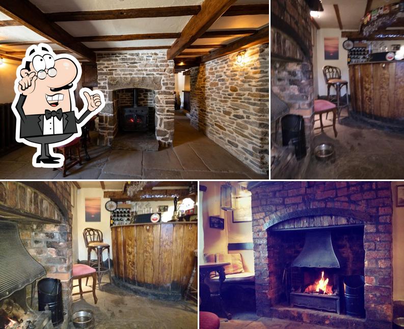 Hanging Gate Inn