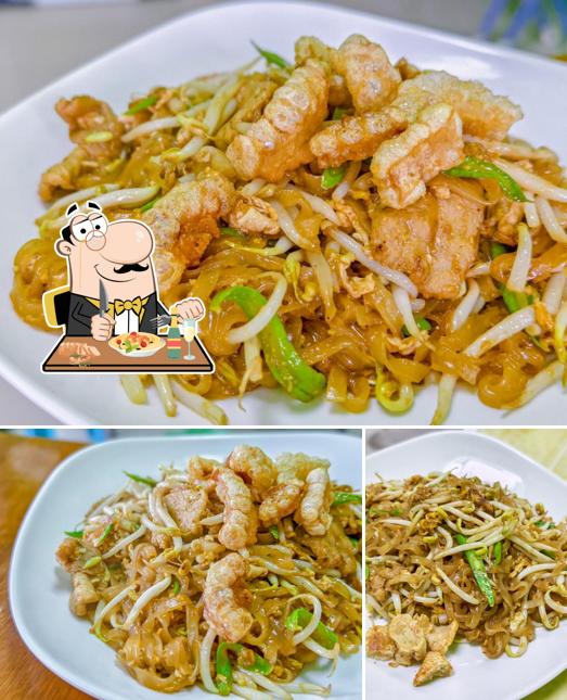 นายจ๊อบผัดไทย&หอยทอด @โต้รุ่ง