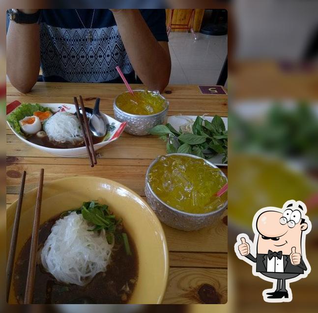 ก๋วยเตี๋ยวเรือต่อเงิน เอเวอรนิวส์ คลองสาม