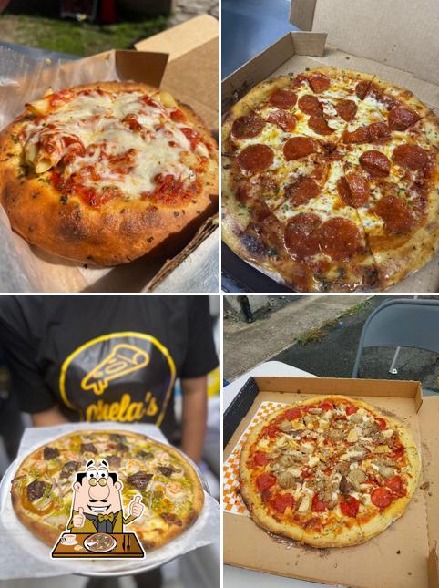 Chela's Pizza
