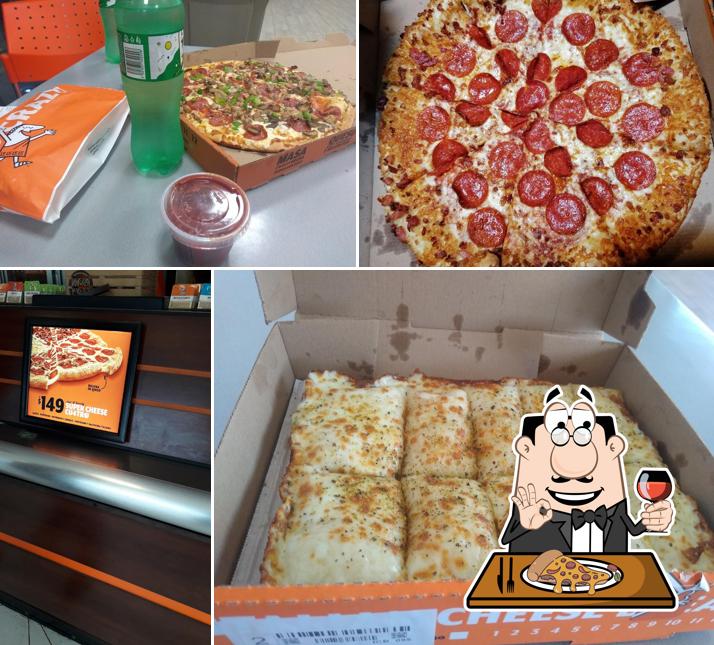 Little Caesars Pueblo Nuevo