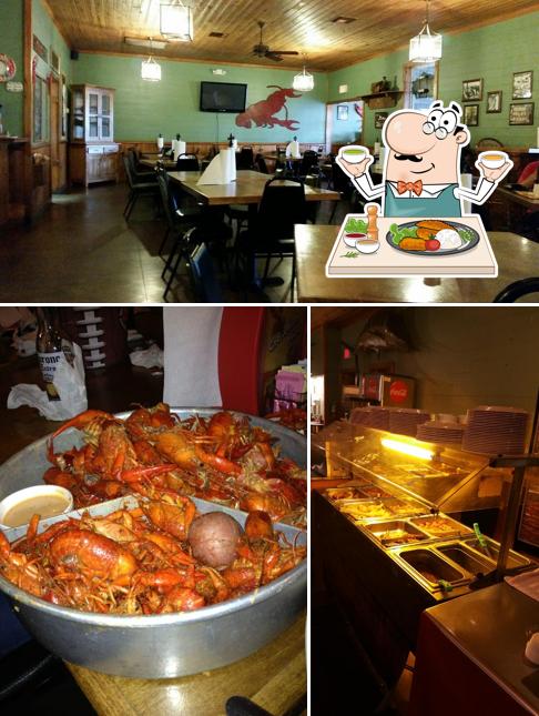 The Crawfish Hut Bar & Grill