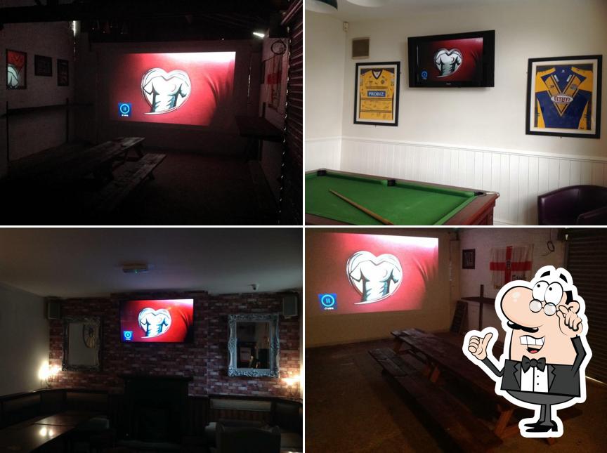 The White Swan - Kippax