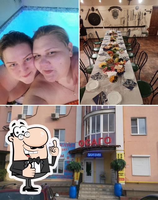 Взгляните на фото паба и бара "Троицкая слобода"